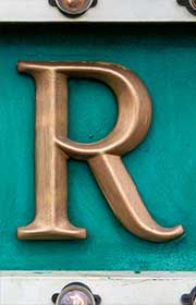 R